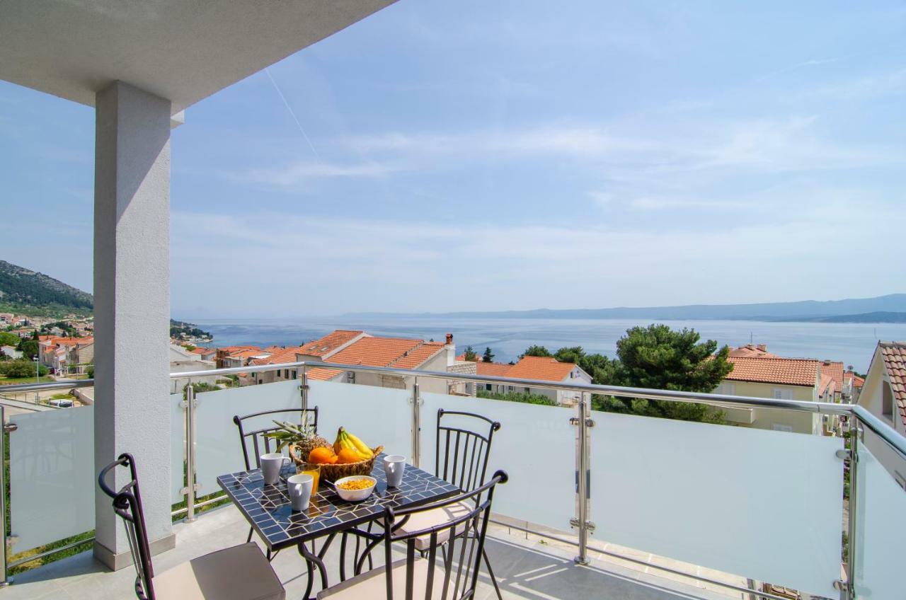 Apartments Sara 3 Бол Экстерьер фото