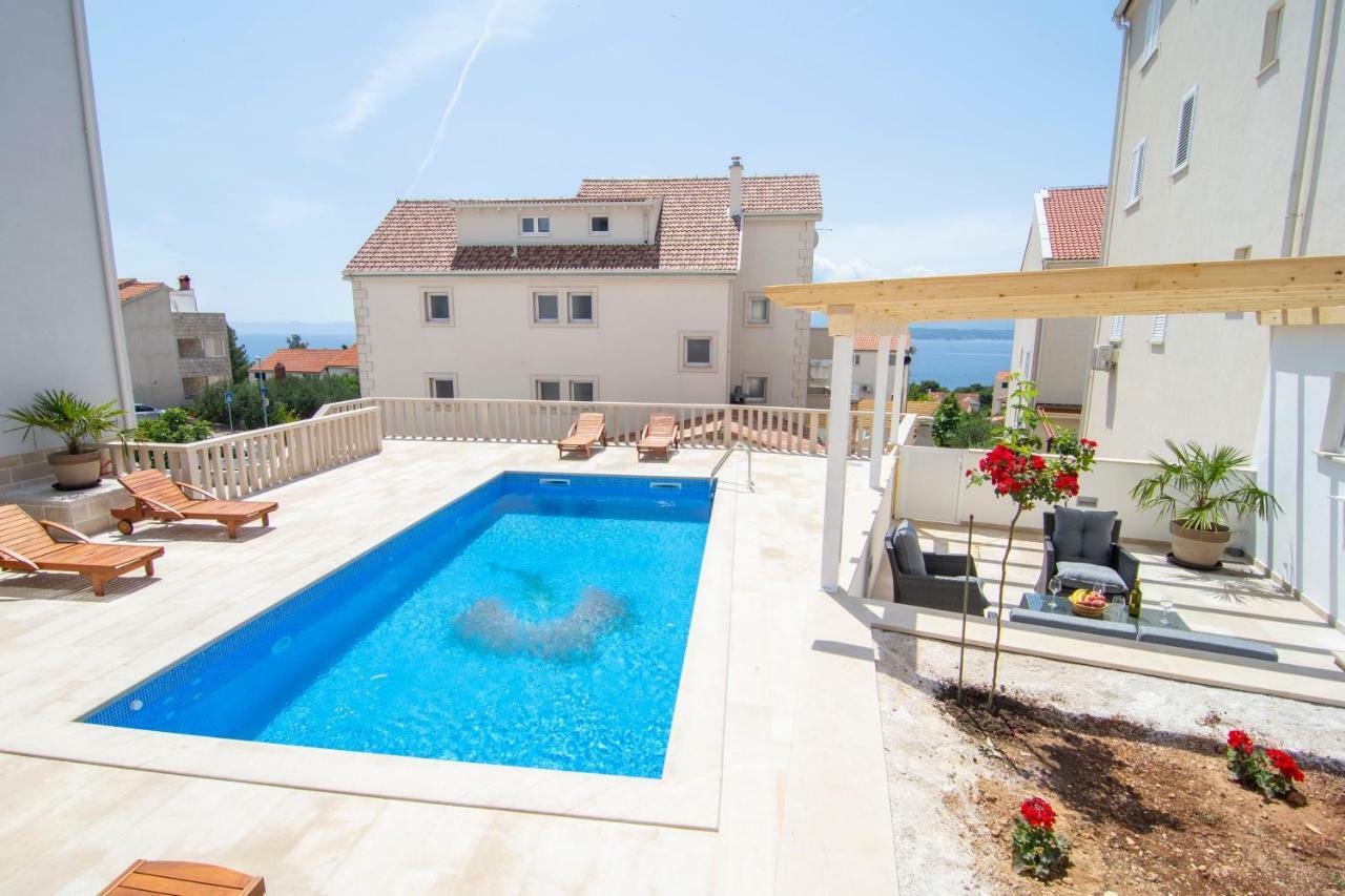 Apartments Sara 3 Бол Экстерьер фото