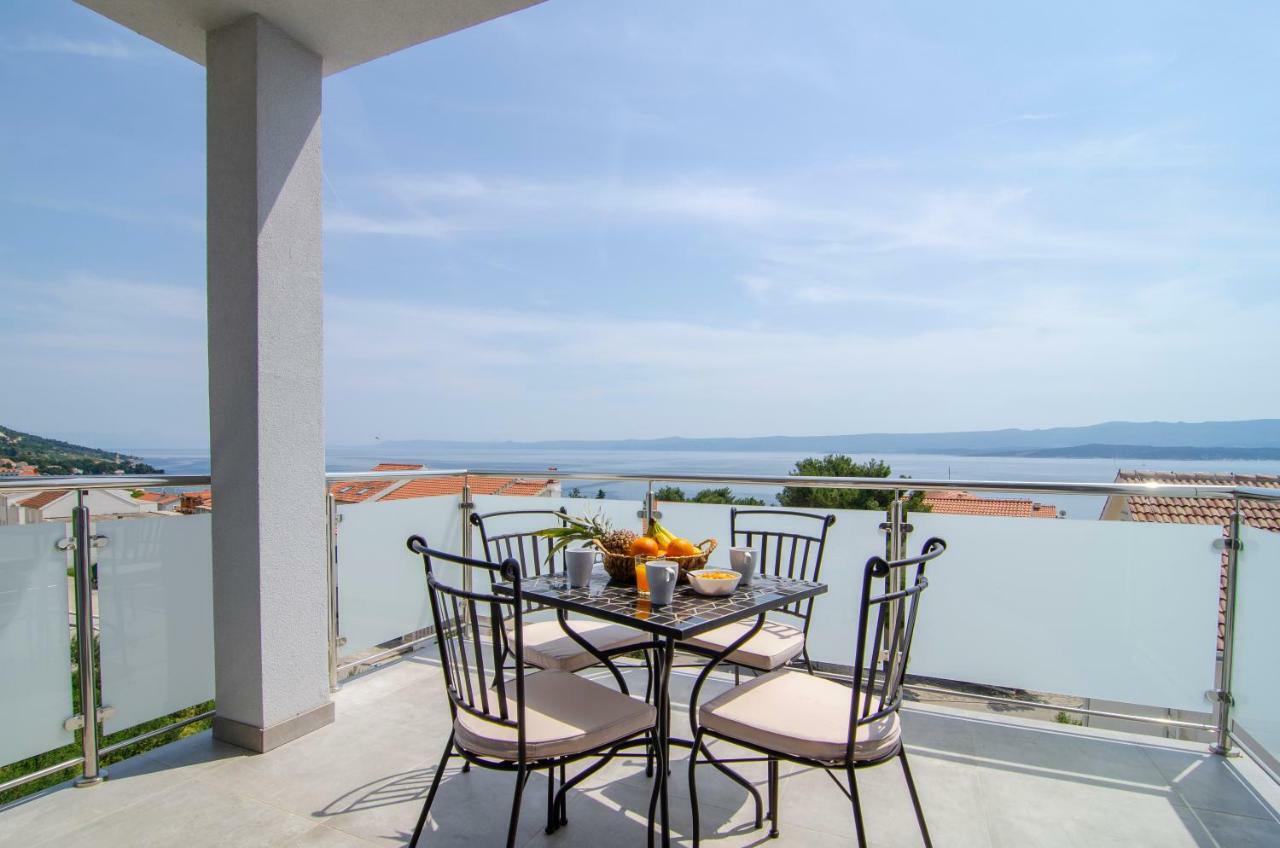 Apartments Sara 3 Бол Экстерьер фото
