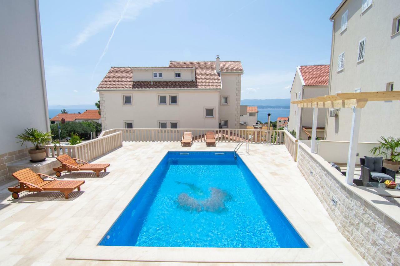 Apartments Sara 3 Бол Экстерьер фото